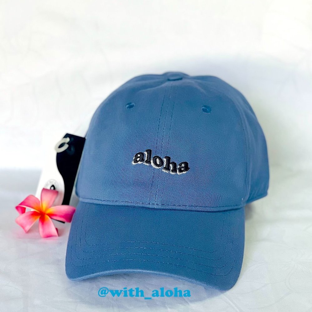 NEW✨🌊🏄🏾Surf ALOHA HAWAII Wavy Cap